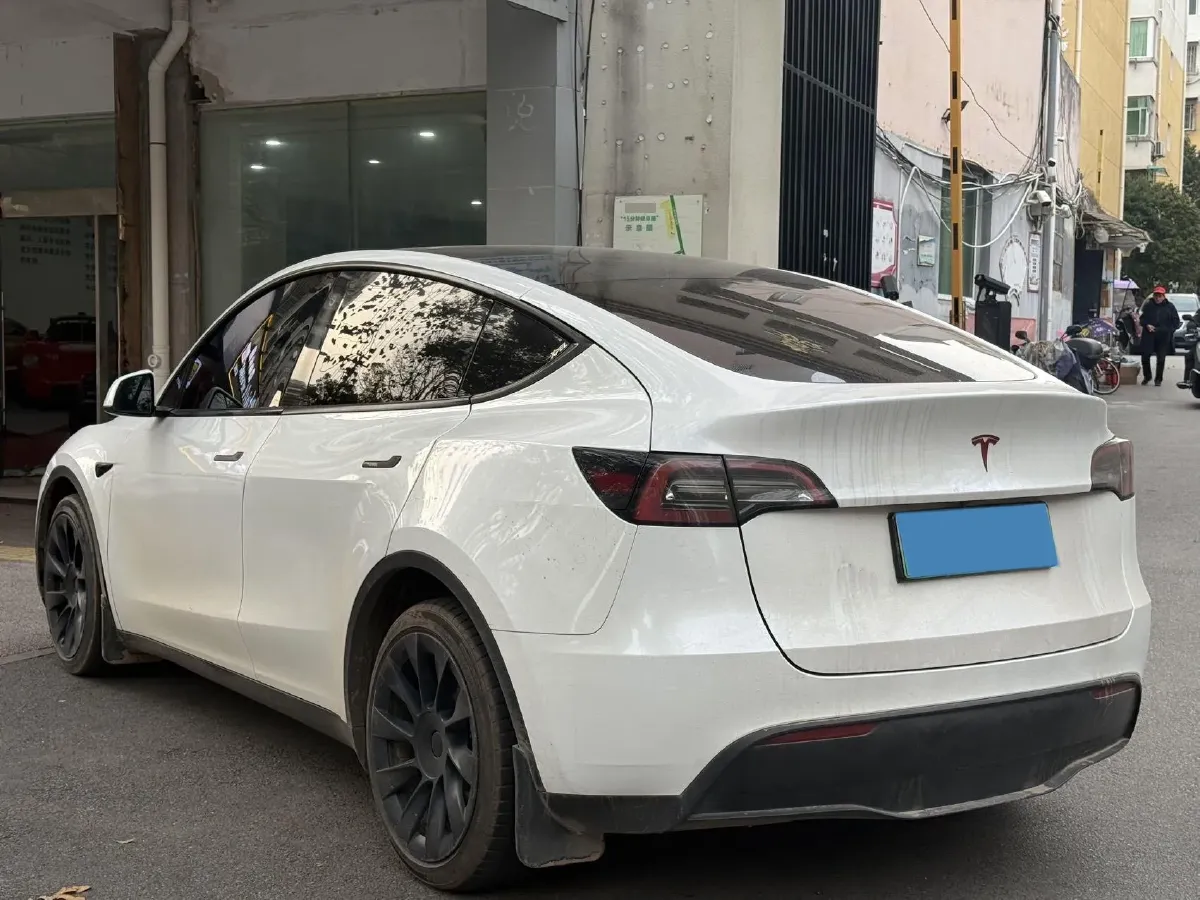 2022 BMW 3 Series 2.0T 184HP L4 8AT,autocango,china used car exporter,china ev exporter,chinese used car exporter,chinese used ev exporter