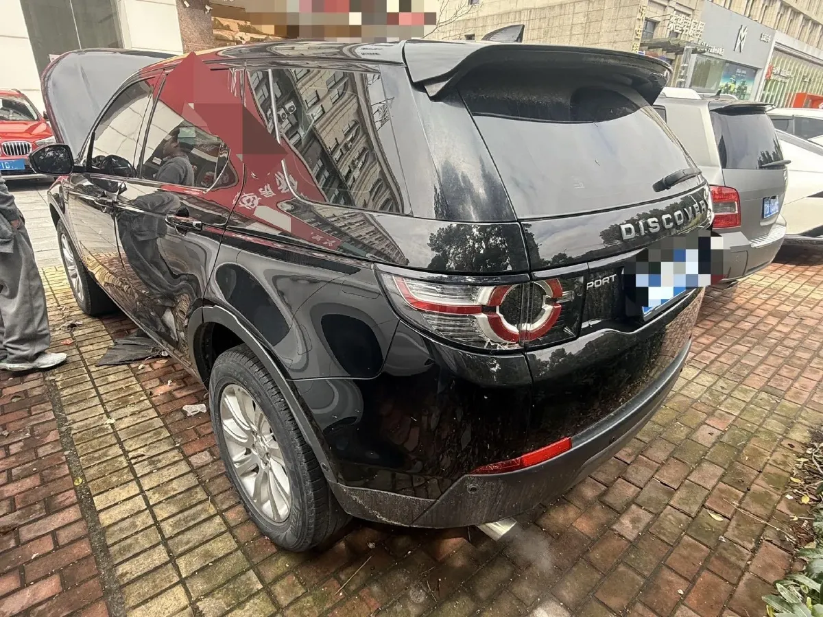 2018 Land Rover Discovery Sport 2.0T 241HP L4 9AT,autocango,china used car exporter,china ev exporter,chinese used car exporter,chinese used ev exporter