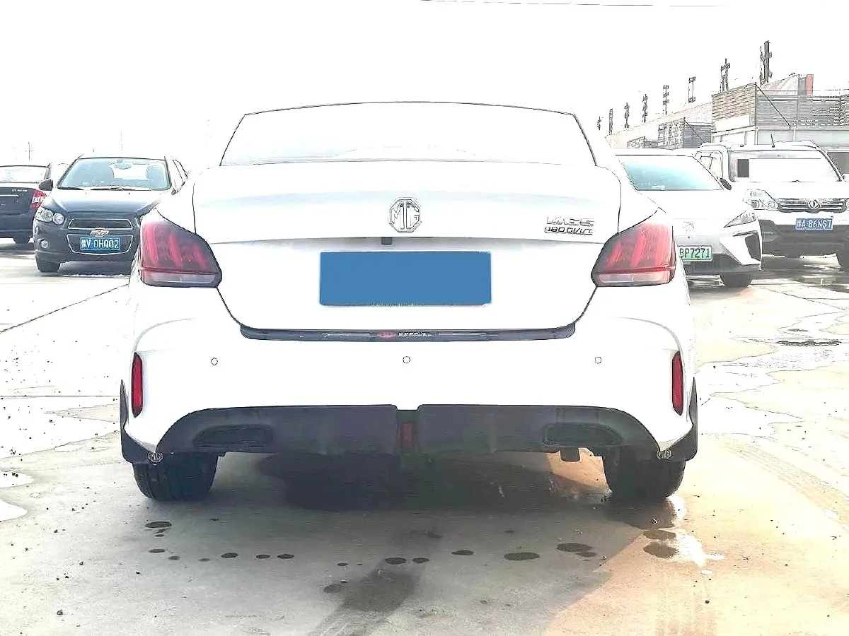2023 MG 5 1.5L 129HP L4 5MT,autocango,china used car exporter,china ev exporter,chinese used car exporter,chinese used ev exporter