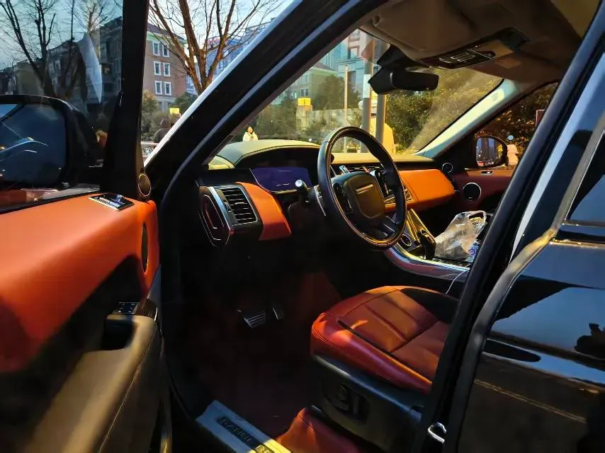 2022 Land Rover Range Rover Sport 3.0T 360HP L6 8AT,autocango,china used car exporter,china ev exporter,chinese used car exporter,chinese used ev exporter