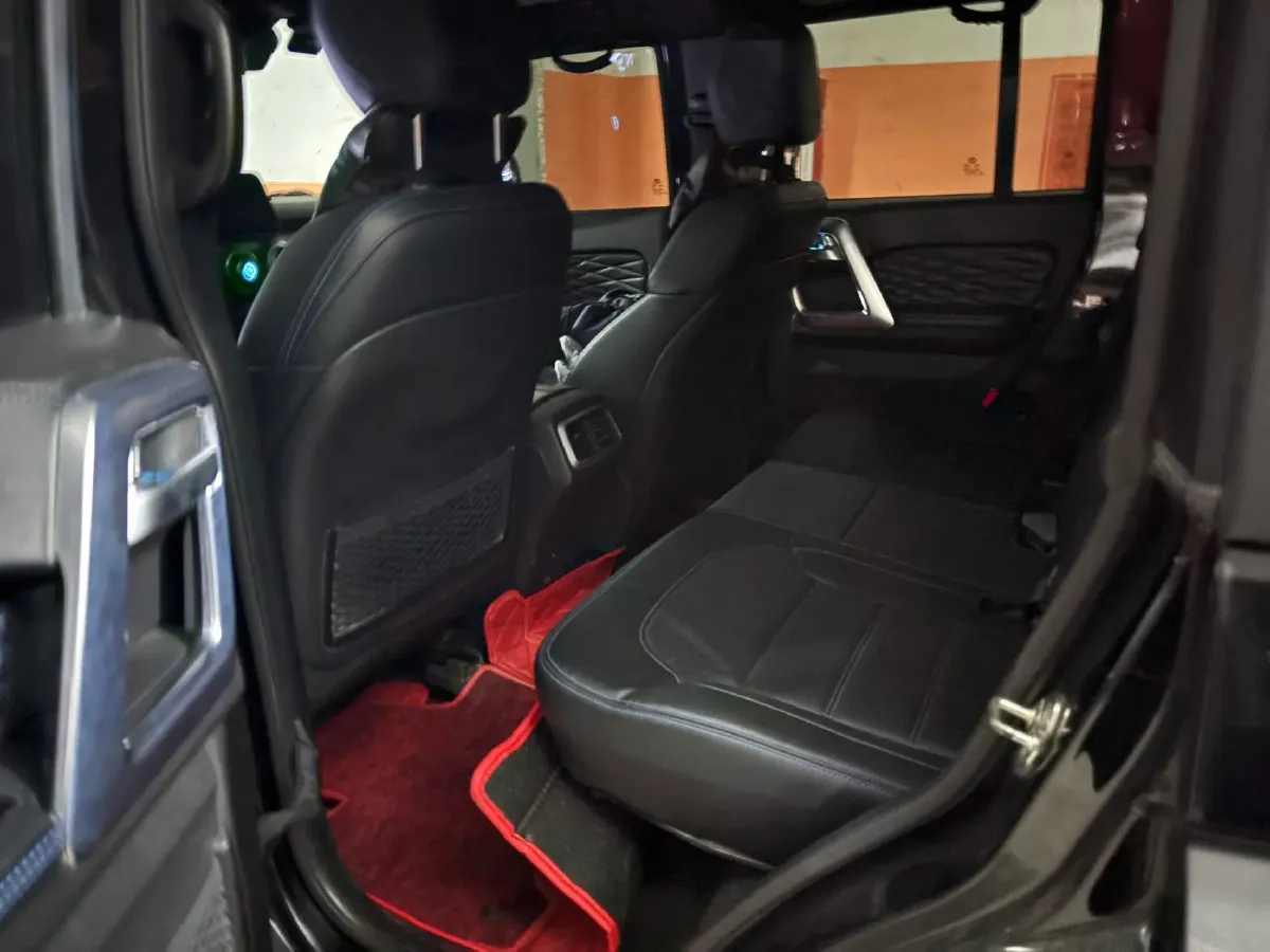 2019 Beijing BJ40 2.3T 231HP L4 6AT,autocango,china used car exporter,china ev exporter,chinese used car exporter,chinese used ev exporter