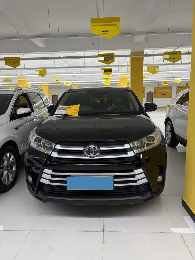 2018 Toyota Highlander 2.0T 220HP L4 6AT,autocango,china used car exporter,china ev exporter,chinese used car exporter,chinese used ev exporter