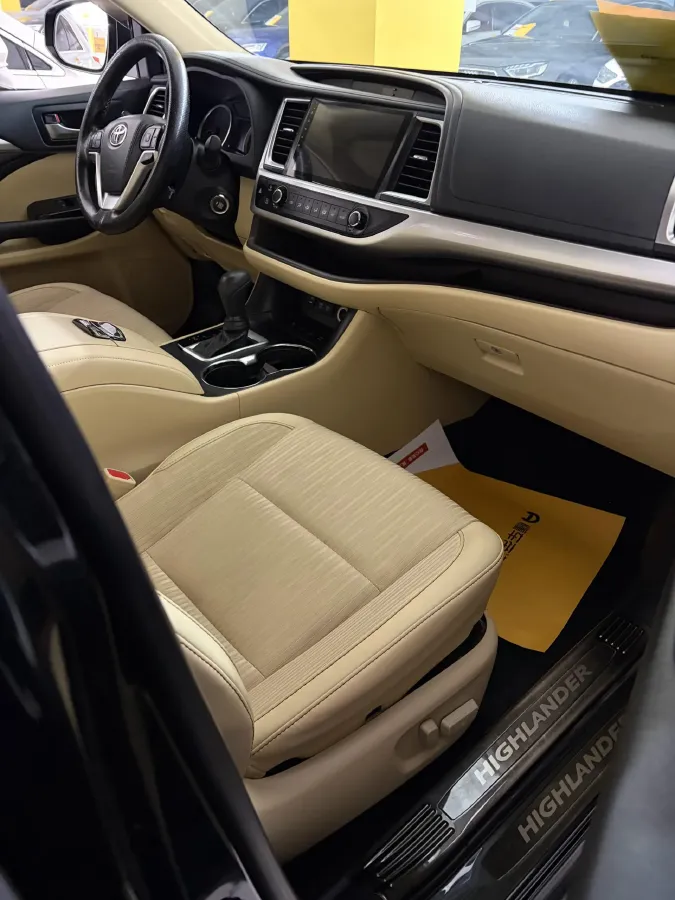 2018 Toyota Highlander 2.0T 220HP L4 6AT,autocango,china used car exporter,china ev exporter,chinese used car exporter,chinese used ev exporter