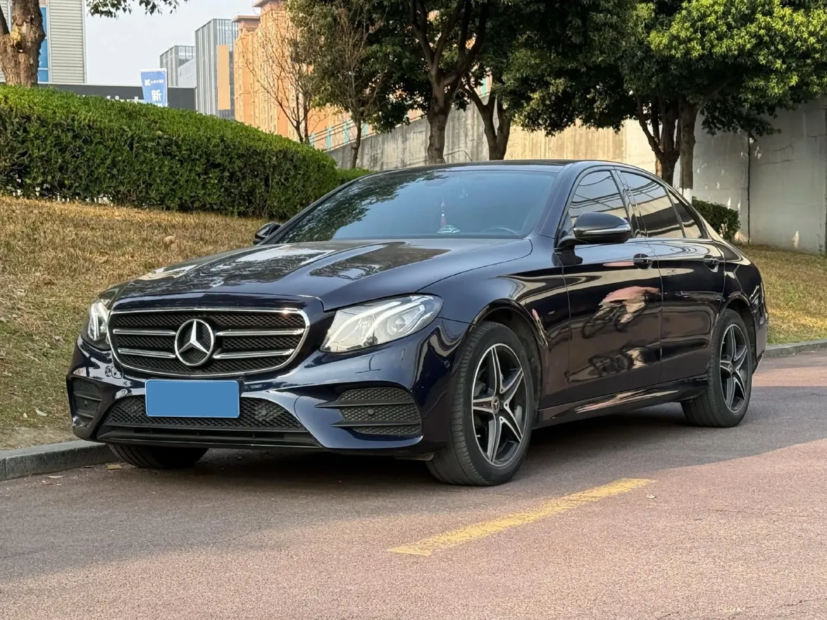 2020 Mercedes-Benz E Class 1.5T 184HP L4 9AT,autocango,china used car exporter,china ev exporter,chinese used car exporter,chinese used ev exporter