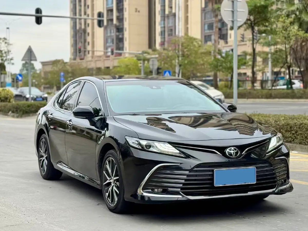 2021 Toyota Camry 2.5L 209HP L4 8AT,autocango,china used car exporter,china ev exporter,chinese used car exporter,chinese used ev exporter