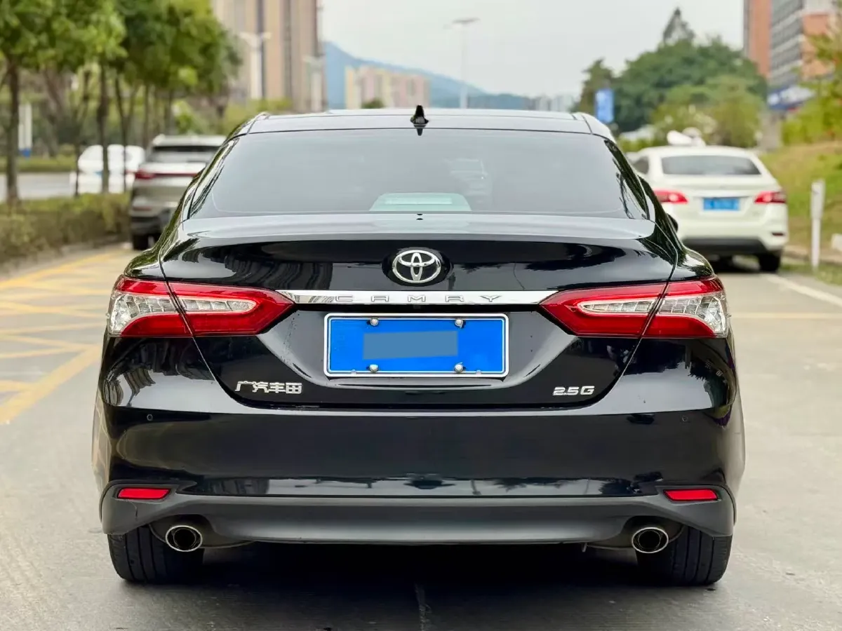2021 Toyota Camry 2.5L 209HP L4 8AT,autocango,china used car exporter,china ev exporter,chinese used car exporter,chinese used ev exporter