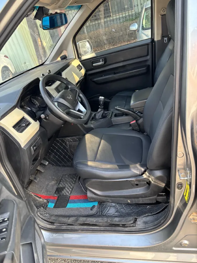 2019 WuLing HongGuang Plus 1.5T 147HP L4 6MT,autocango,china used car exporter,china ev exporter,chinese used car exporter,chinese used ev exporter