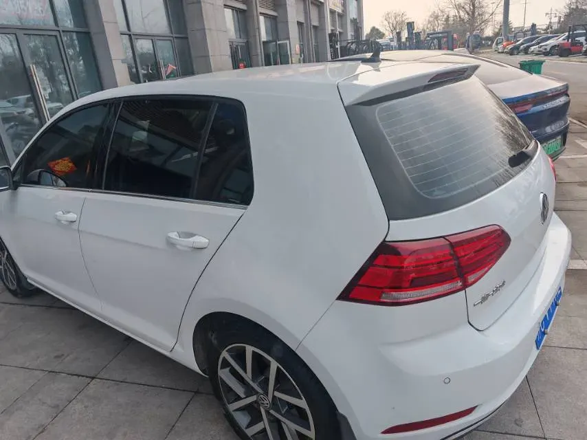 2019 Brilliance Auto V7 1.8T 231HP L4 7DCT,autocango,china used car exporter,china ev exporter,chinese used car exporter,chinese used ev exporter