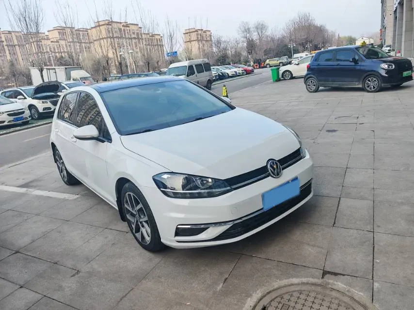 2019 Brilliance Auto V7 1.8T 231HP L4 7DCT,autocango,china used car exporter,china ev exporter,chinese used car exporter,chinese used ev exporter