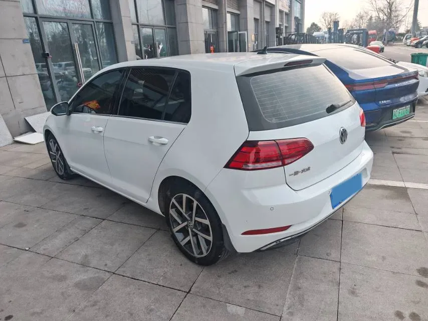 2019 Brilliance Auto V7 1.8T 231HP L4 7DCT,autocango,china used car exporter,china ev exporter,chinese used car exporter,chinese used ev exporter