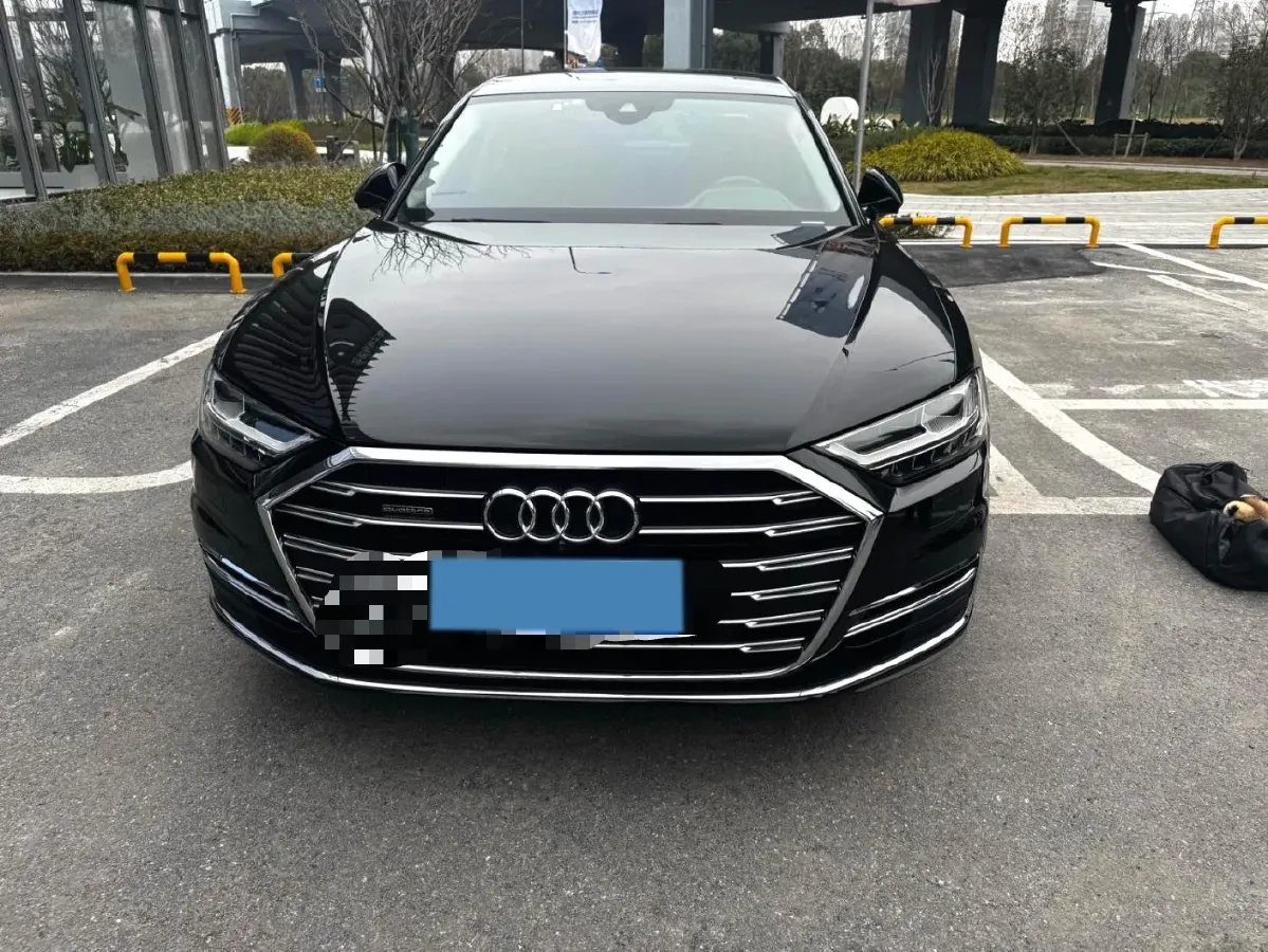 2019 Audi A8 3.0T 340HP V6 8AT,autocango,china used car exporter,china ev exporter,chinese used car exporter,chinese used ev exporter