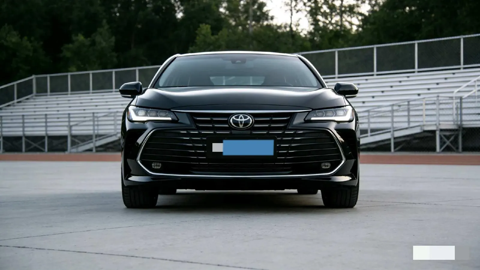 2022 Toyota Avalon 2.5L 178HP L4 E-CVT Hybrid,autocango,china used car exporter,china ev exporter,chinese used car exporter,chinese used ev exporter