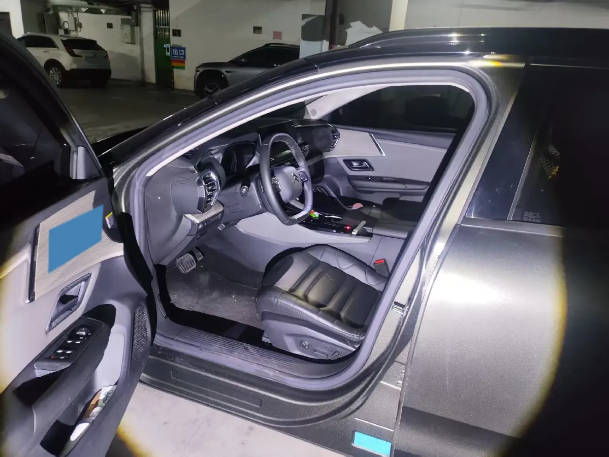 2022 Citroen C5 X 1.6T 175HP L4 8AT,autocango,china used car exporter,china ev exporter,chinese used car exporter,chinese used ev exporter