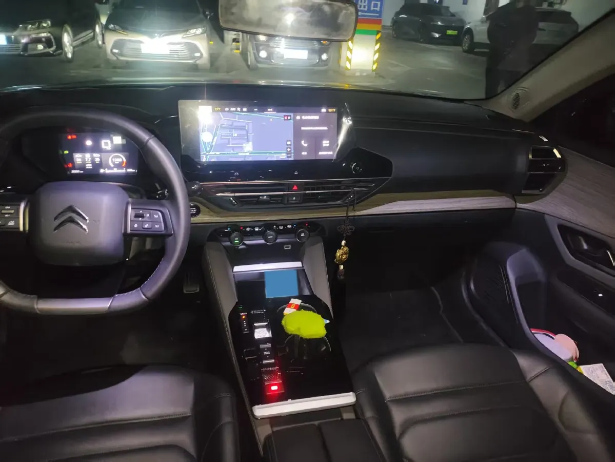 2022 Citroen C5 X 1.6T 175HP L4 8AT,autocango,china used car exporter,china ev exporter,chinese used car exporter,chinese used ev exporter