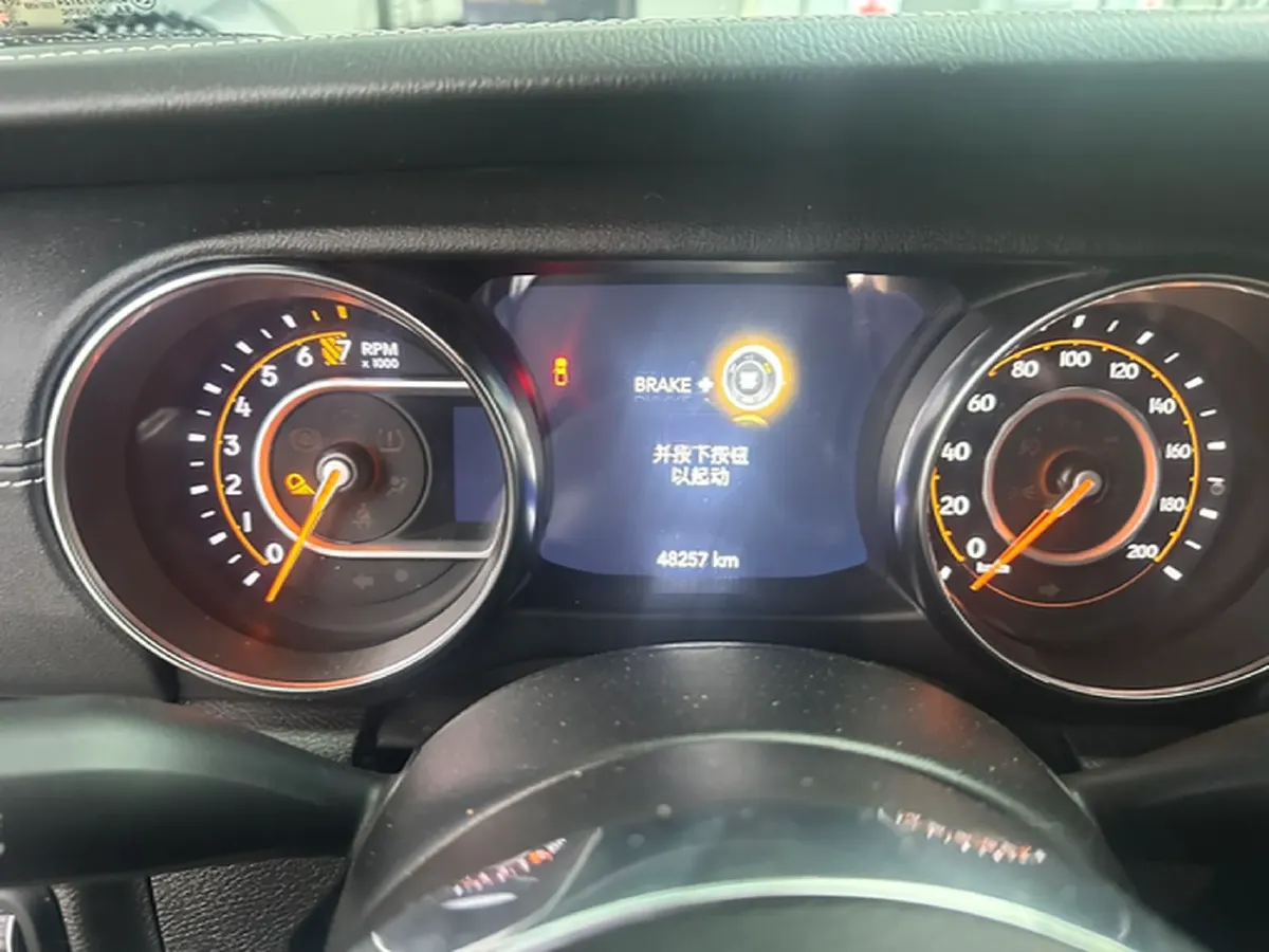 2022 Jeep Gladiator 3.6L 284HP V6 8AT,autocango,china used car exporter,china ev exporter,chinese used car exporter,chinese used ev exporter