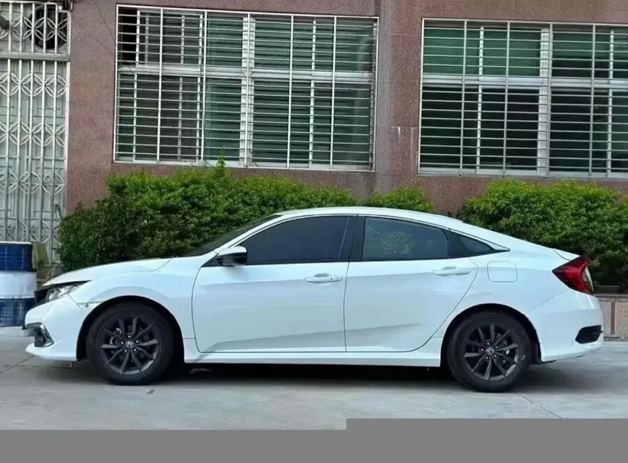 2019 Honda Civic 1.5T 177HP L4 CVT,autocango,china used car exporter,china ev exporter,chinese used car exporter,chinese used ev exporter