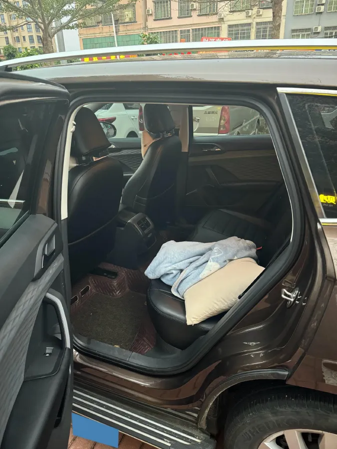 2021 Volkswagen Tharu 1.4T 150HP L4 7DCT,autocango,china used car exporter,china ev exporter,chinese used car exporter,chinese used ev exporter