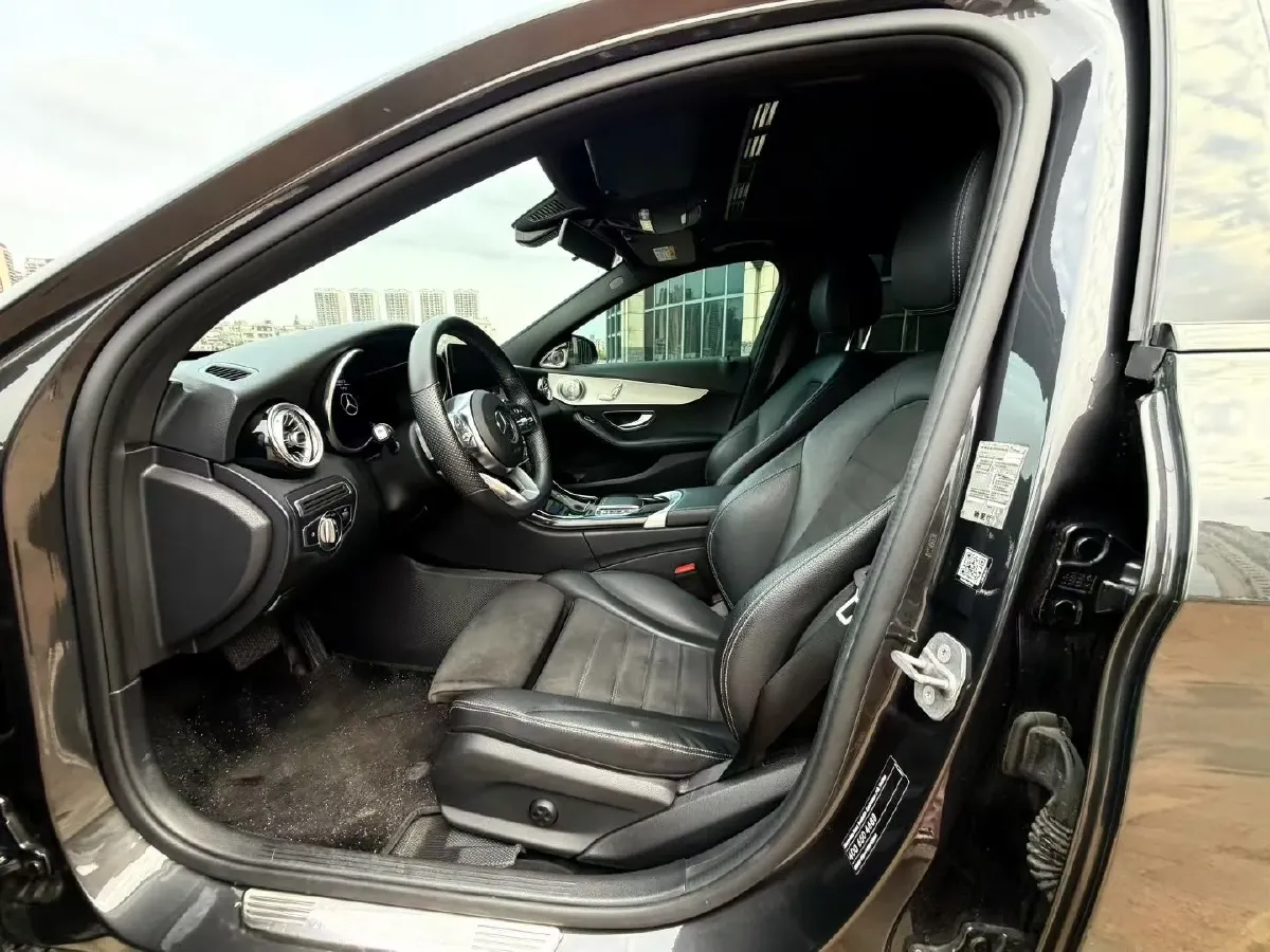 2021 Mercedes-Benz C Class 1.5T 184HP L4 9AT,autocango,china used car exporter,china ev exporter,chinese used car exporter,chinese used ev exporter