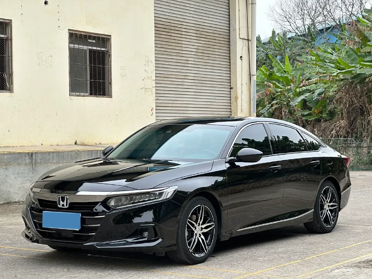 2022 Honda Accord 1.5T 194HP L4 CVT,autocango,china used car exporter,china ev exporter,chinese used car exporter,chinese used ev exporter