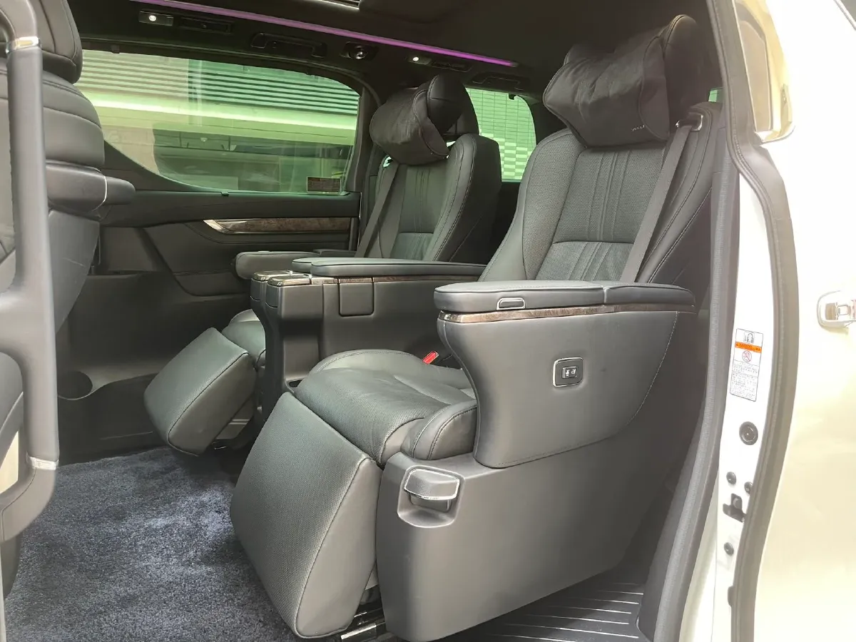 2021 Toyota Vellfire 2.5L 117HP L4 E-CVT Hybrid,autocango,china used car exporter,china ev exporter,chinese used car exporter,chinese used ev exporter