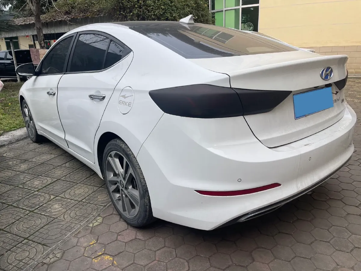 2016 Hyundai Elantra 1.6L 130HP L4 6AT,autocango,china used car exporter,china ev exporter,chinese used car exporter,chinese used ev exporter