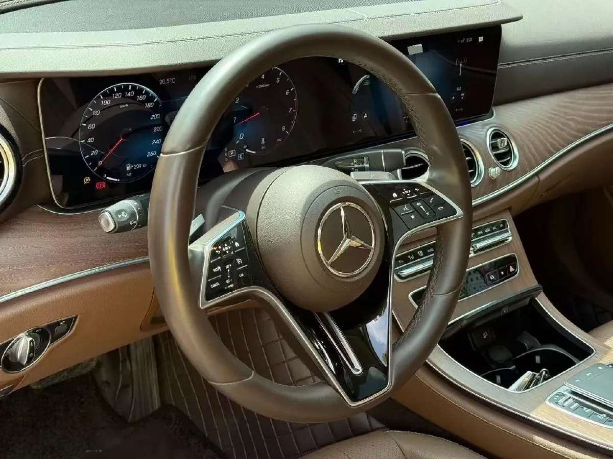 2023 Mercedes-Benz E Class 2.0T 258HP L4 9AT,autocango,china used car exporter,china ev exporter,chinese used car exporter,chinese used ev exporter