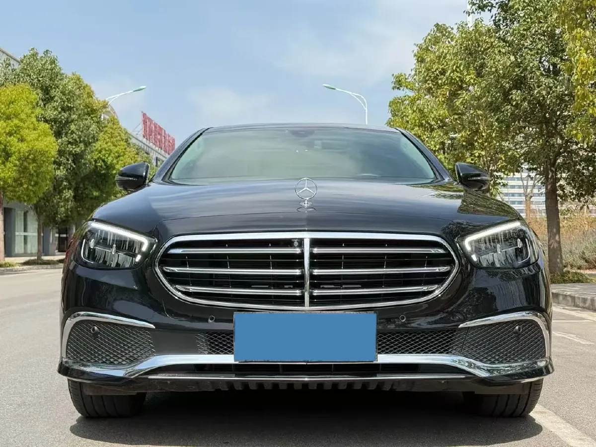 2023 Mercedes-Benz E Class 2.0T 258HP L4 9AT,autocango,china used car exporter,china ev exporter,chinese used car exporter,chinese used ev exporter