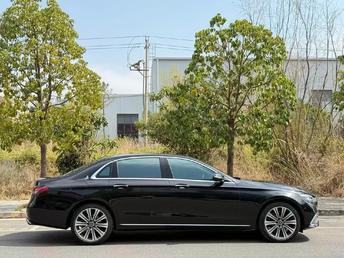 2023 Mercedes-Benz E Class 2.0T 258HP L4 9AT,autocango,china used car exporter,china ev exporter,chinese used car exporter,chinese used ev exporter