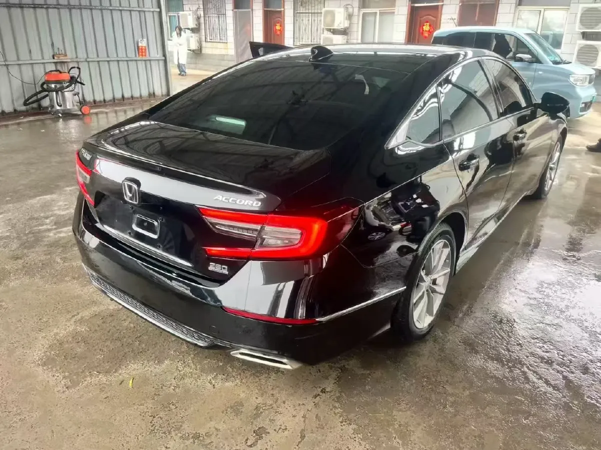 2022 Honda Accord 1.5T 194HP L4 CVT,autocango,china used car exporter,china ev exporter,chinese used car exporter,chinese used ev exporter