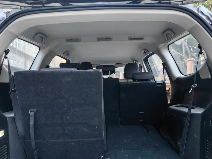 2019 BaoJun 730 1.5T 147HP L4 CVT,autocango,china used car exporter,china ev exporter,chinese used car exporter,chinese used ev exporter