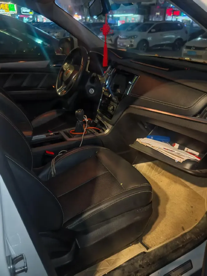 2018 Roewe RX5 1.5T 169HP L4 6MT,autocango,china used car exporter,china ev exporter,chinese used car exporter,chinese used ev exporter