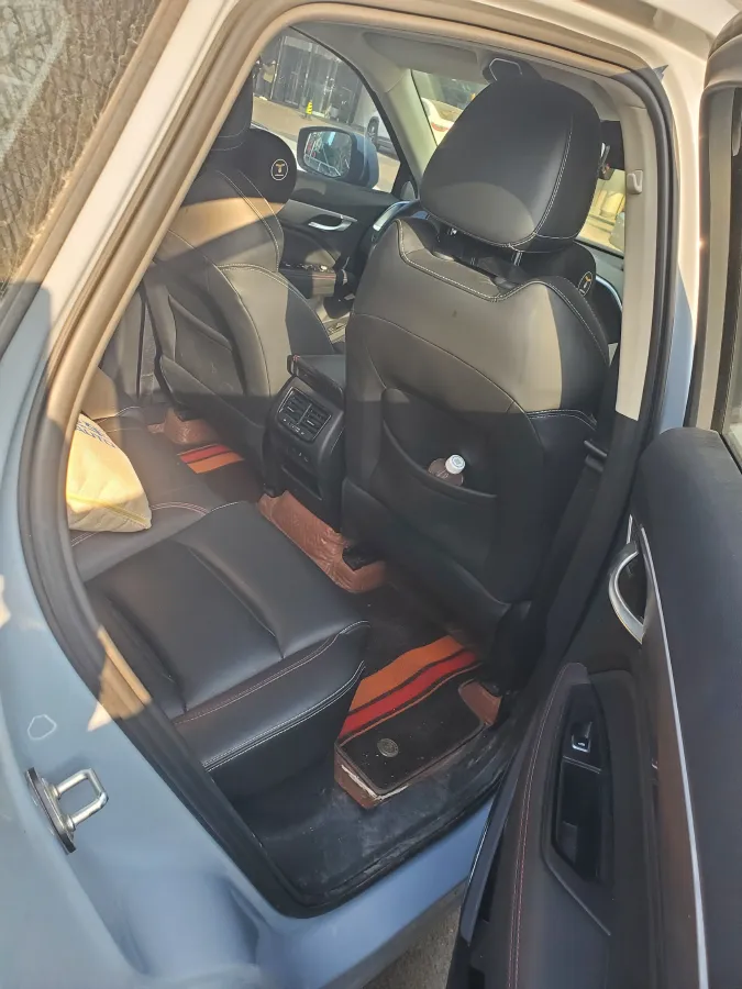 2021 Geely Tugella 2.0T 190HP L4 7DCT,autocango,china used car exporter,china ev exporter,chinese used car exporter,chinese used ev exporter