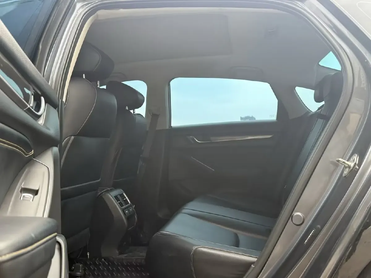 2022 Honda Accord 1.5T 194HP L4 CVT,autocango,china used car exporter,china ev exporter,chinese used car exporter,chinese used ev exporter