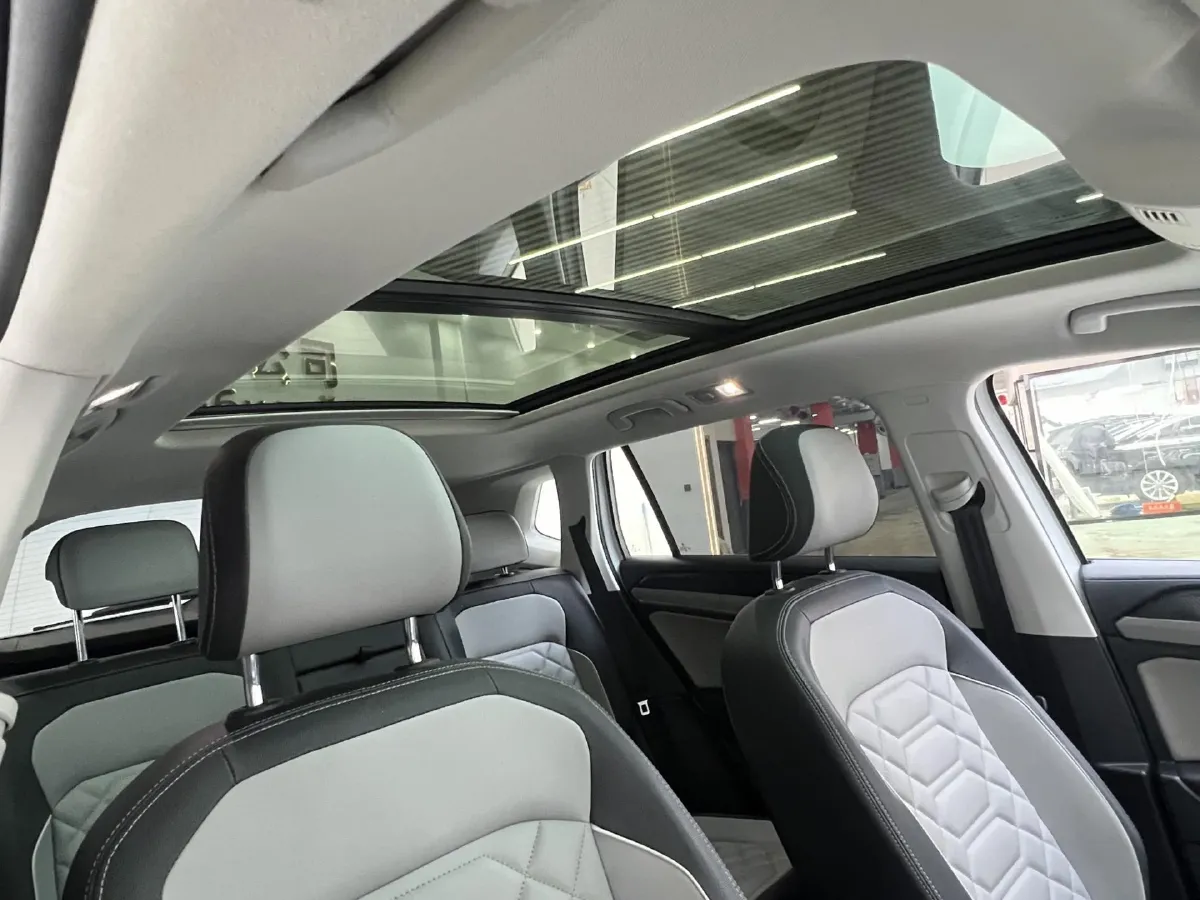 2023 Volkswagen Tayron 1.4T 150HP L4 7DCT,autocango,china used car exporter,china ev exporter,chinese used car exporter,chinese used ev exporter