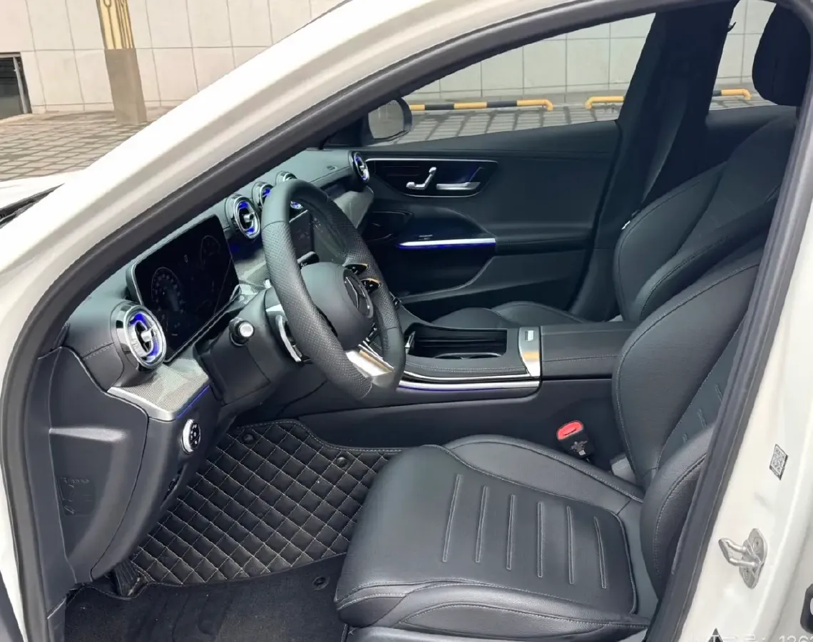 2022 Mercedes-Benz C Class 1.5T 204HP L4 9AT,autocango,china used car exporter,china ev exporter,chinese used car exporter,chinese used ev exporter