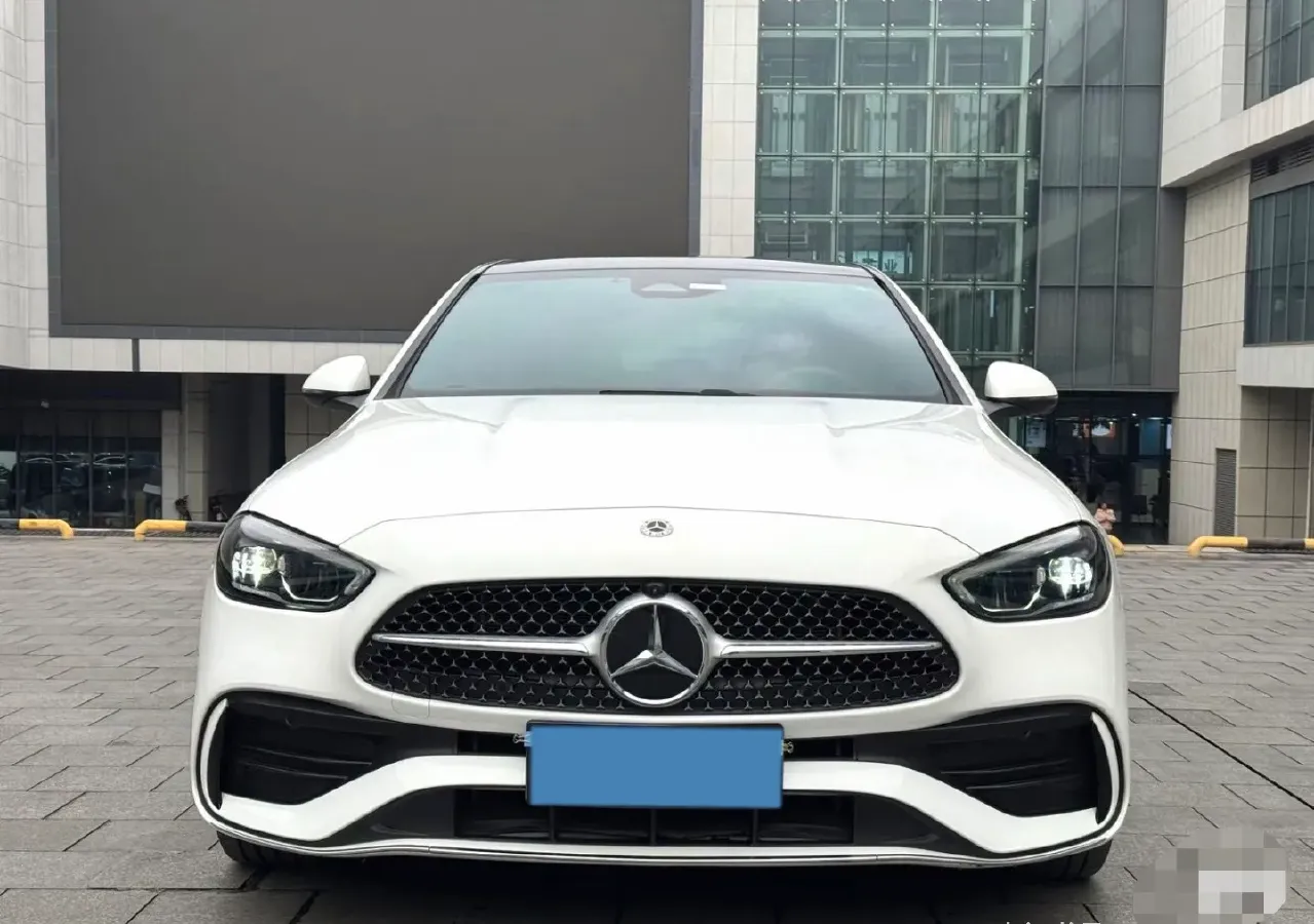 2022 Mercedes-Benz C Class 1.5T 204HP L4 9AT,autocango,china used car exporter,china ev exporter,chinese used car exporter,chinese used ev exporter