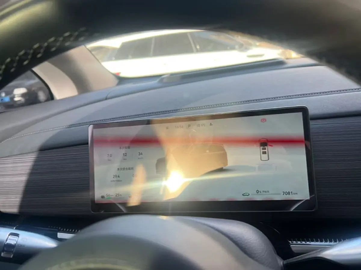 2026 Voyah Dream 1.5T 150HP L4 PHEV,autocango,china used car exporter,china ev exporter,chinese used car exporter,chinese used ev exporter