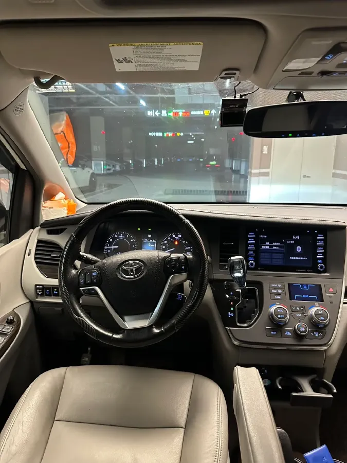 2019 Toyota Avalon 2.0L 178HP L4 CVT,autocango,china used car exporter,china ev exporter,chinese used car exporter,chinese used ev exporter