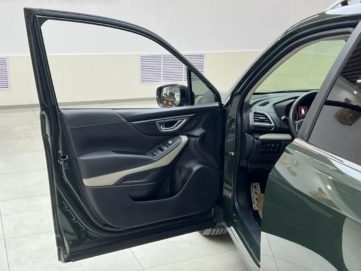 2022 Subaru Forester 2.0L 154HP H4 CVT,autocango,china used car exporter,china ev exporter,chinese used car exporter,chinese used ev exporter