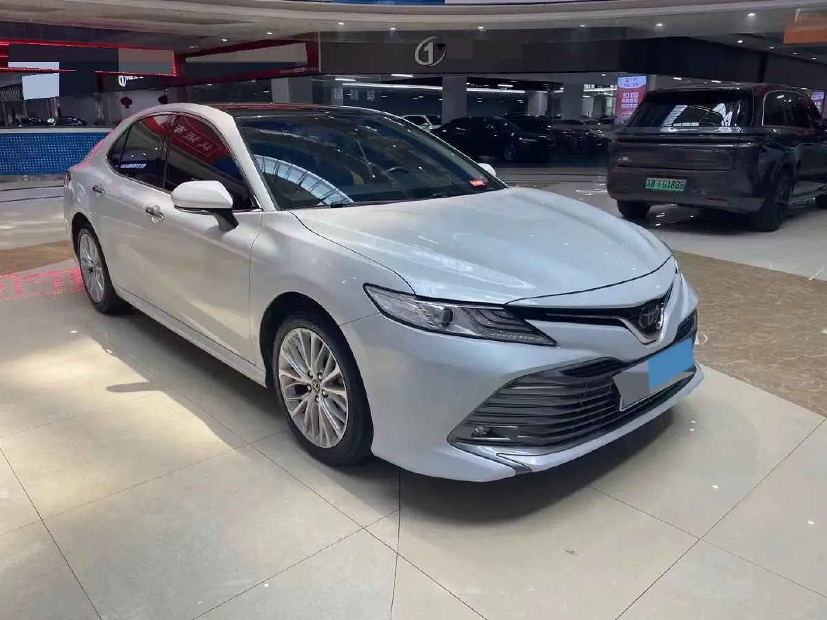 2019 Toyota Camry 2.5L 209HP L4 8AT,autocango,china used car exporter,china ev exporter,chinese used car exporter,chinese used ev exporter