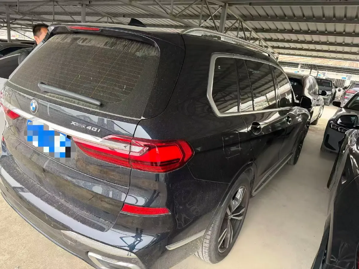 2021 BMW X7 3.0T 340HP L6 8AT,autocango,china used car exporter,china ev exporter,chinese used car exporter,chinese used ev exporter