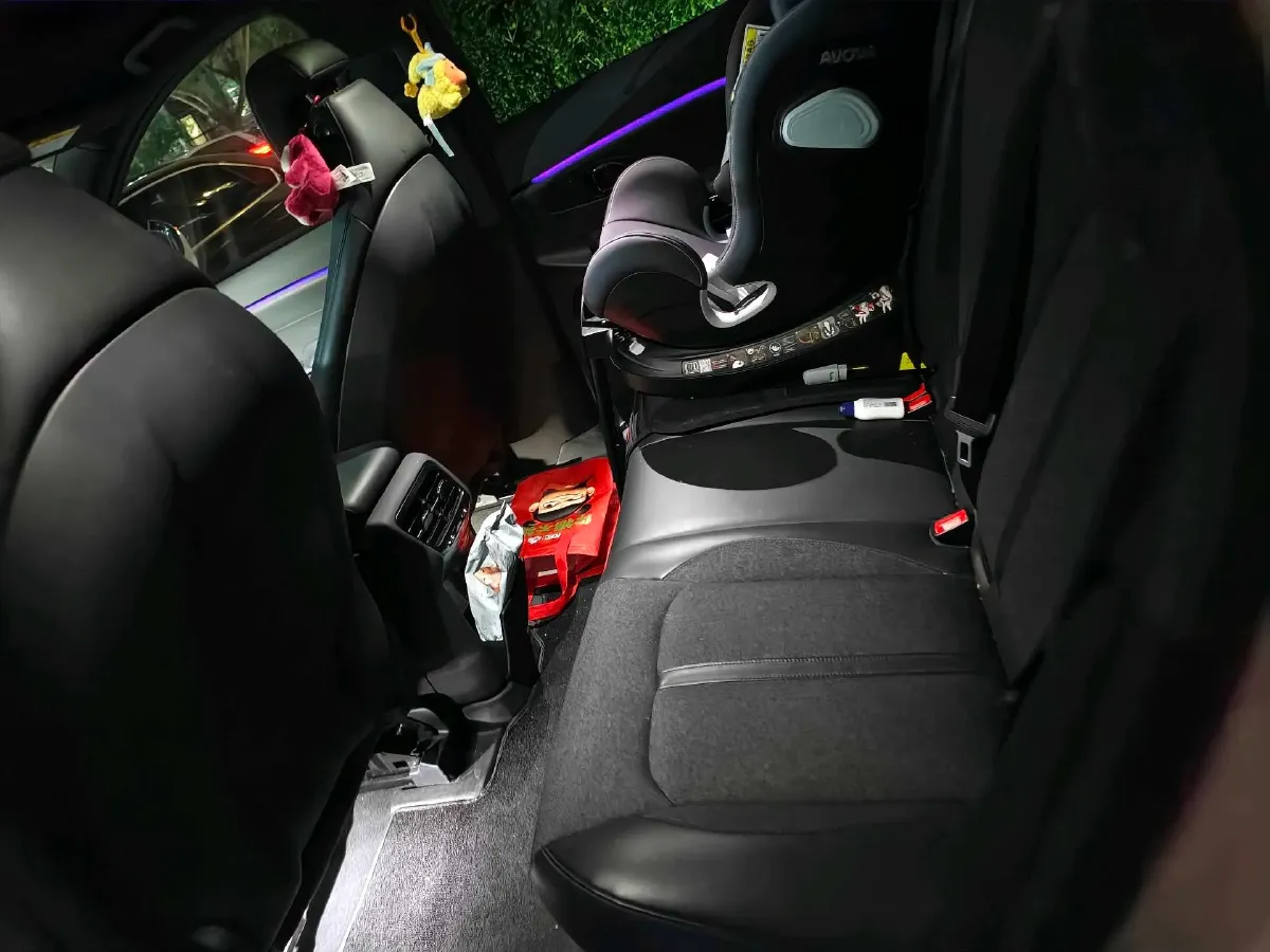 2020 NIO ES6 BEV 100KWH,autocango,china used car exporter,china ev exporter,chinese used car exporter,chinese used ev exporter