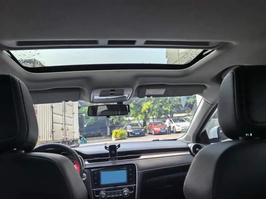 2017 MG MG6 1.5T 169HP L4 7DCT,autocango,china used car exporter,china ev exporter,chinese used car exporter,chinese used ev exporter