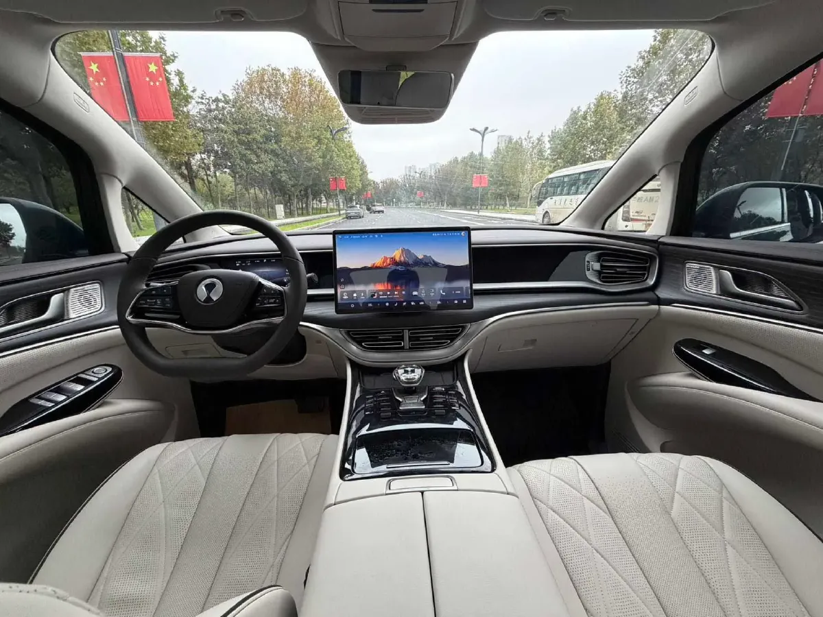 2024 Denza D9 1.5T 139HP L4 E-CVT PHEV 40KWH,autocango,china used car exporter,china ev exporter,chinese used car exporter,chinese used ev exporter