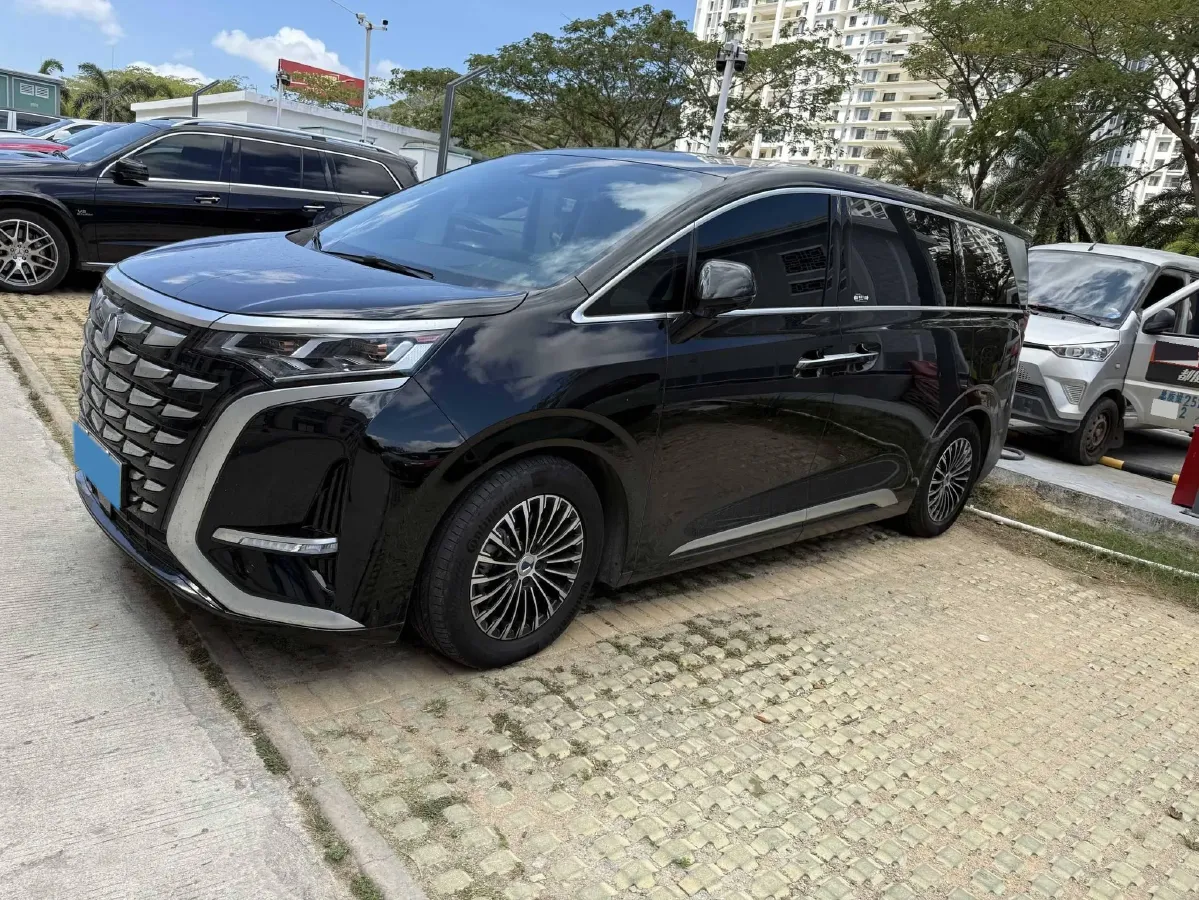 2024 Denza D9 1.5T 139HP L4 E-CVT PHEV 40KWH,autocango,china used car exporter,china ev exporter,chinese used car exporter,chinese used ev exporter
