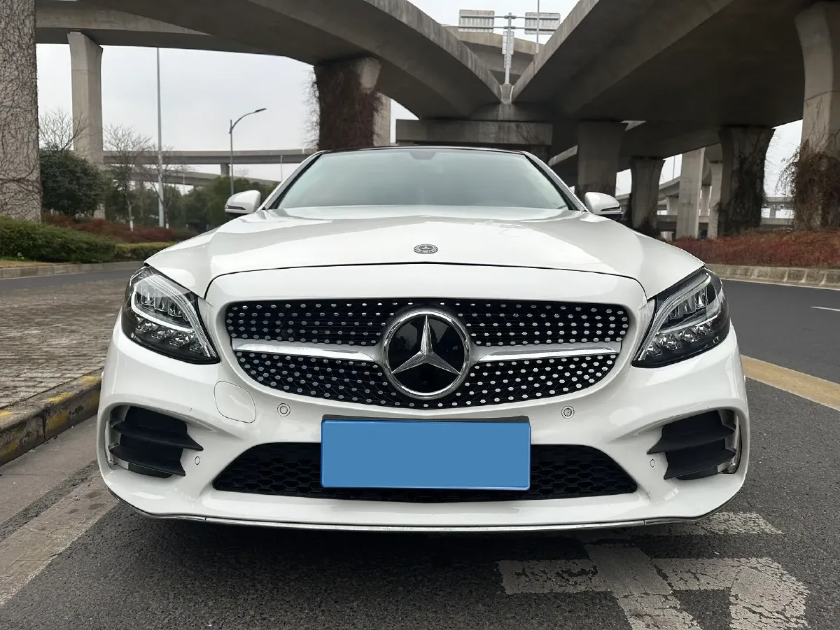 2021 Mercedes-Benz C Class 1.5T 184HP L4 9AT,autocango,china used car exporter,china ev exporter,chinese used car exporter,chinese used ev exporter
