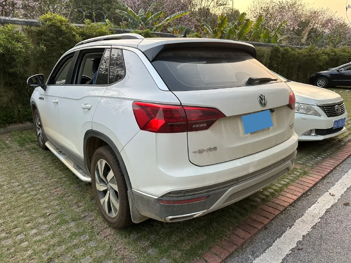2020 Volkswagen Tayron 2.0T 186HP L4 7DCT,autocango,china used car exporter,china ev exporter,chinese used car exporter,chinese used ev exporter