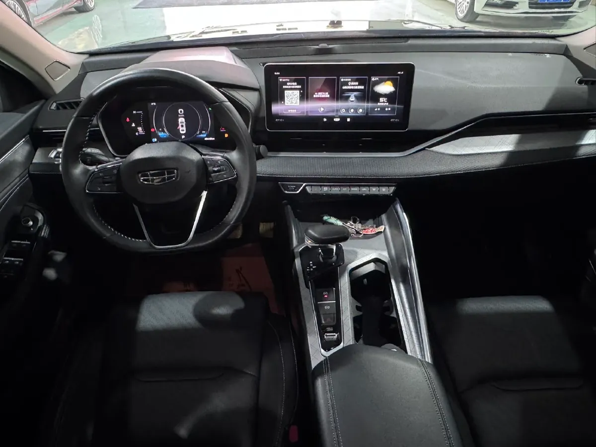 2021 Geely Preface 2.0T 190HP L4 7DCT,autocango,china used car exporter,china ev exporter,chinese used car exporter,chinese used ev exporter