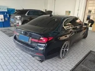 2023 BMW 5 Series 2.0T 245HP L4 8AT,autocango,china used car exporter,china ev exporter,chinese used car exporter,chinese used ev exporter