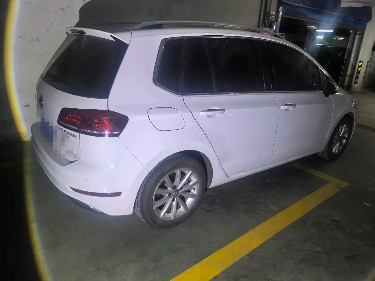 2020 Volkswagen Golf Sportsvan 1.4T 150HP L4 7DCT,autocango,china used car exporter,china ev exporter,chinese used car exporter,chinese used ev exporter